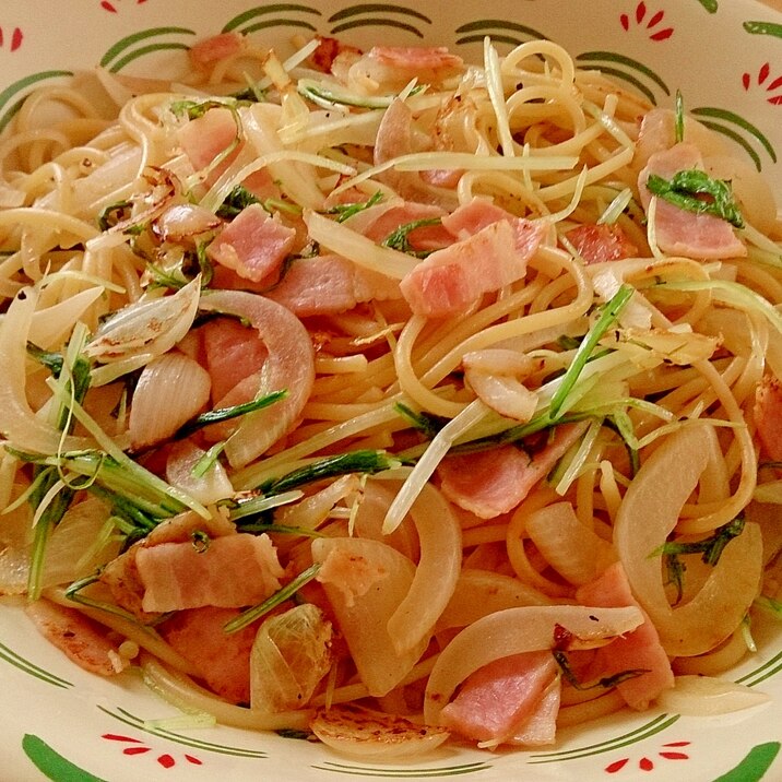 シンプルに★水菜とベーコンのパスタ